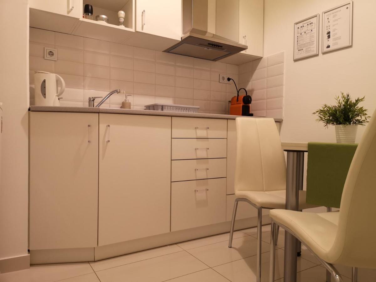 Central Apartment ブダペスト エクステリア 写真